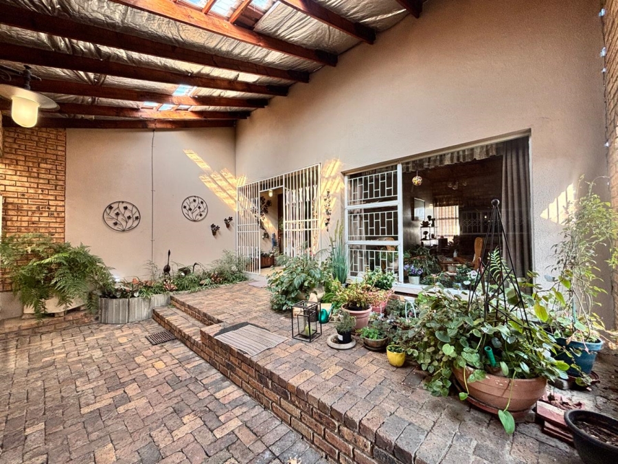 4 Bedroom Property for Sale in Sasolburg Ext 11 Free State